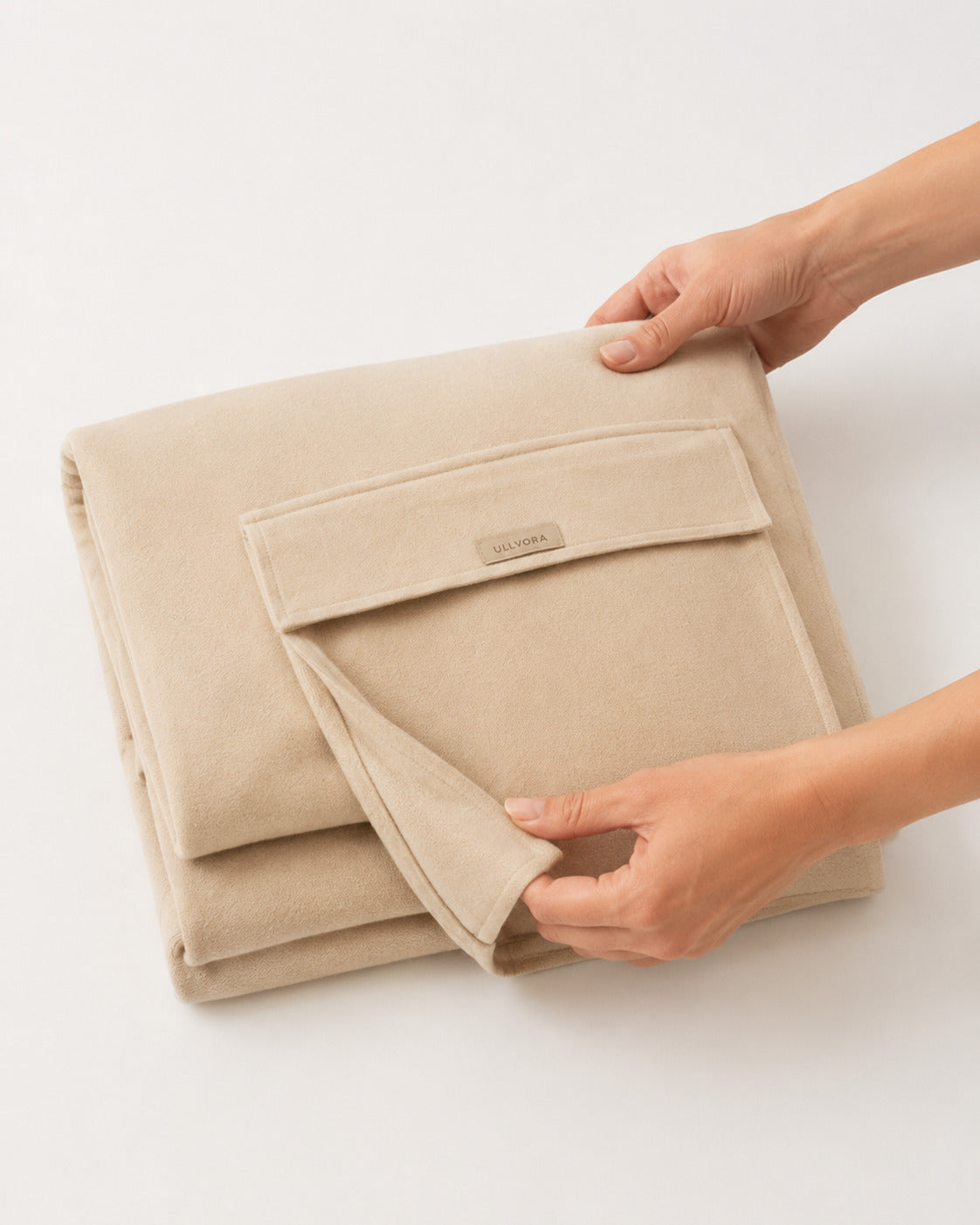 Packbar resesjal med integrerat fodral